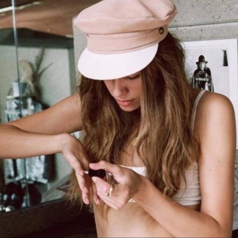 Lack of color Lola pink and white newsletter hat
